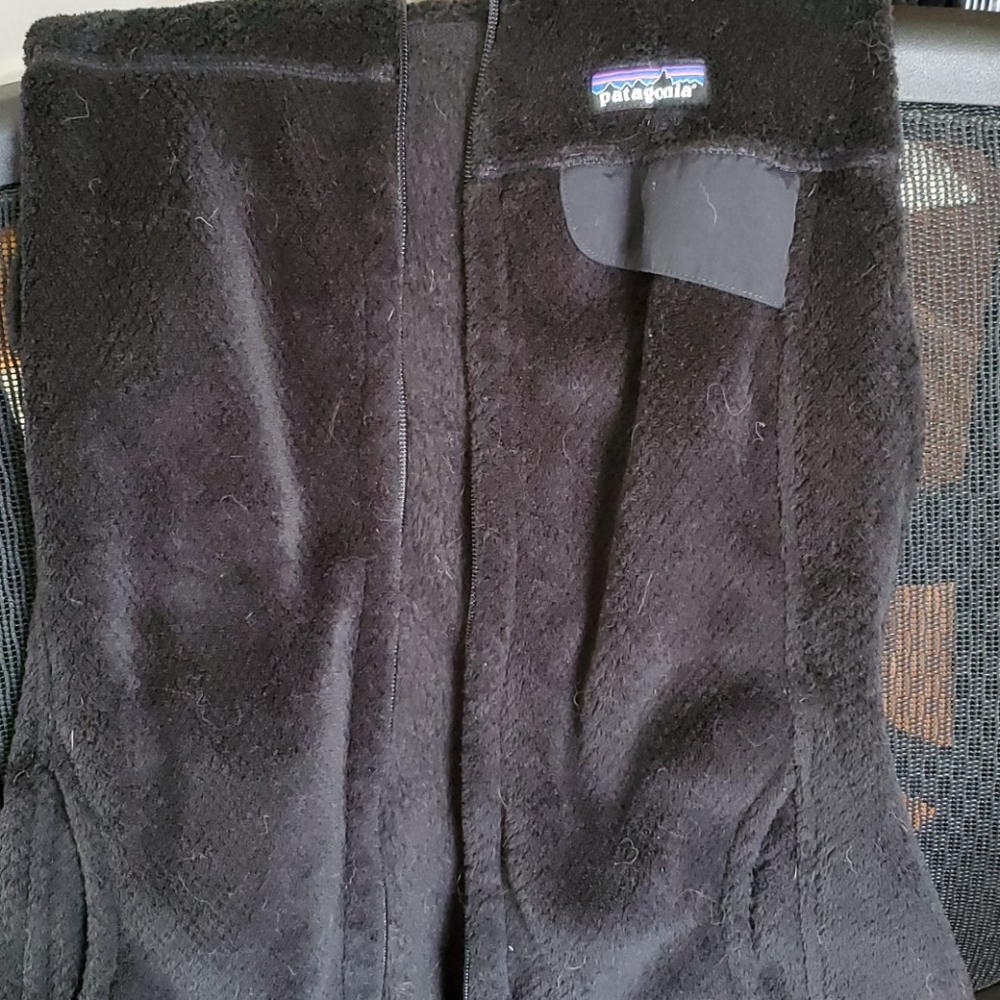 Black Patagonia vest